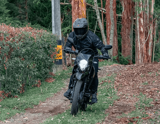 AKT TTR 200 - vista 5